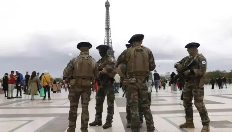 Juegos Olímpicos: por el atentado en Moscú, Francia desplegará 18 mil soldados, 35 mil efectivos y perros rastreadores